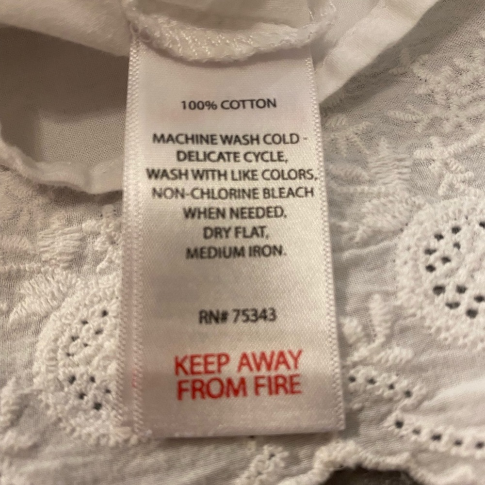 Women nightgown - Picture 9 of 10